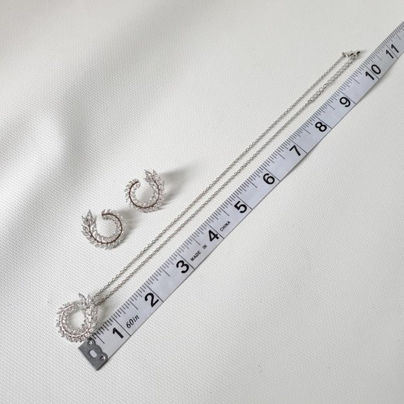 Sterling Silver Earrings Pendant Necklace Set - Picture 11 of 14